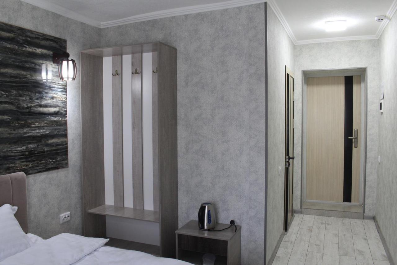 Artist Regenci Hotel Tashkent Exterior foto