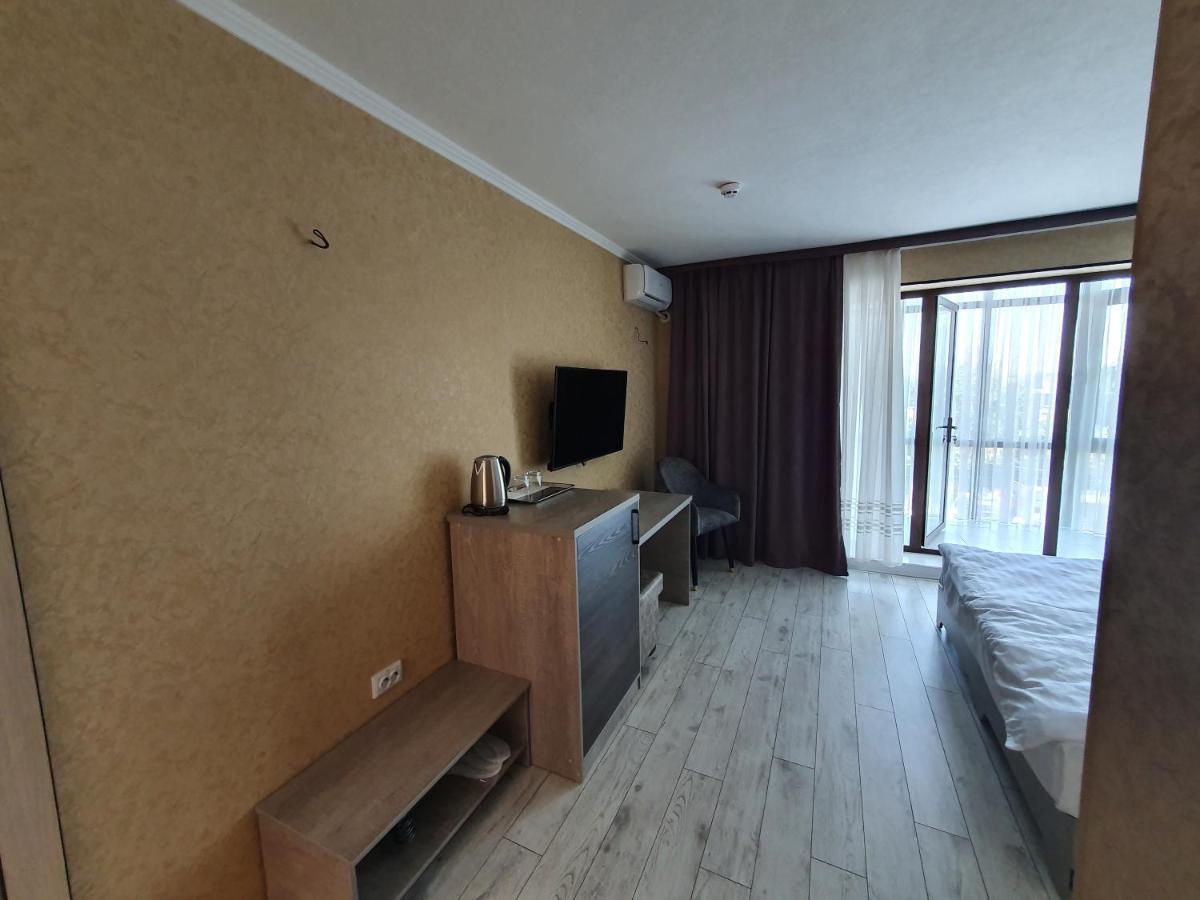 Artist Regenci Hotel Tashkent Exterior foto